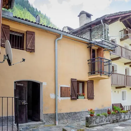 Con Vista Sulla Valle Soana Holiday home